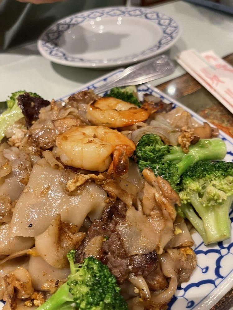 Pad See Ew dish