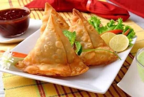 Samosas dish