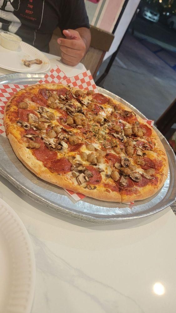 Pizza dish