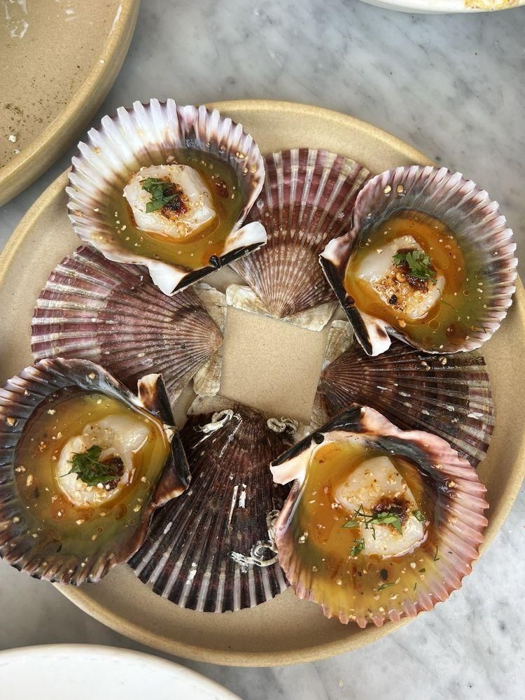 Peruvian Scallop Crudo dish