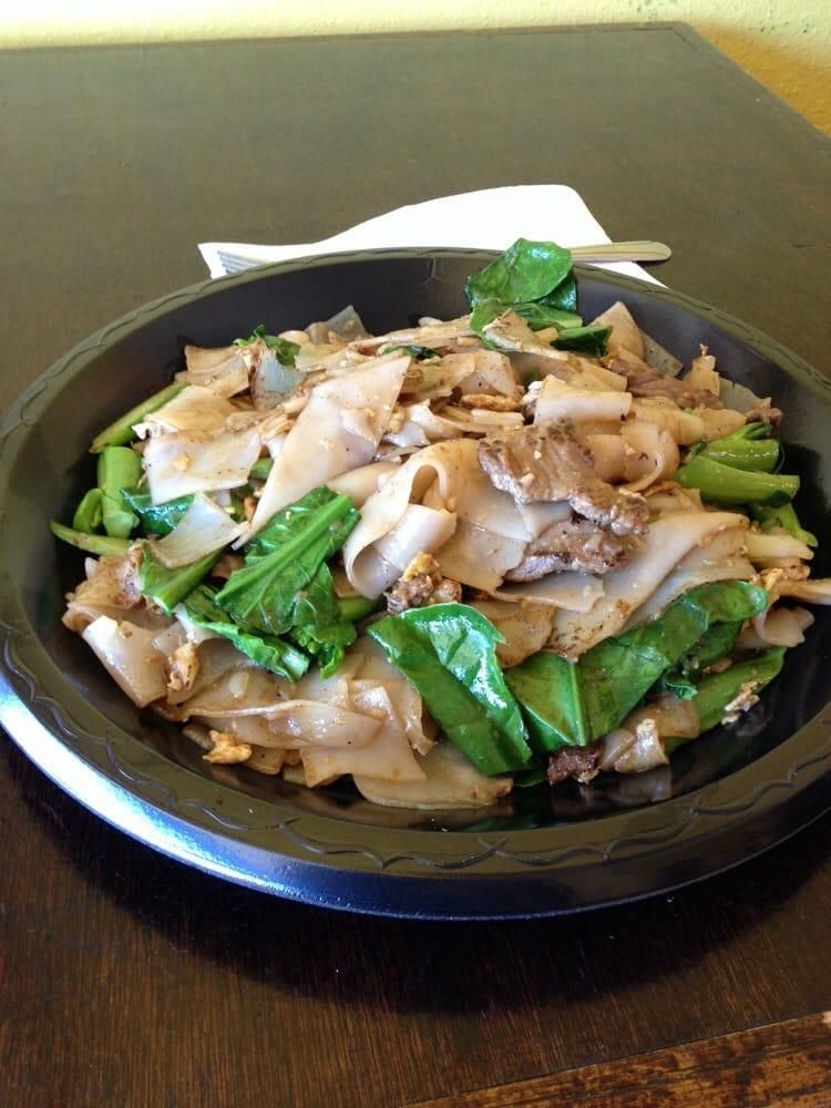 Pad See Ew dish