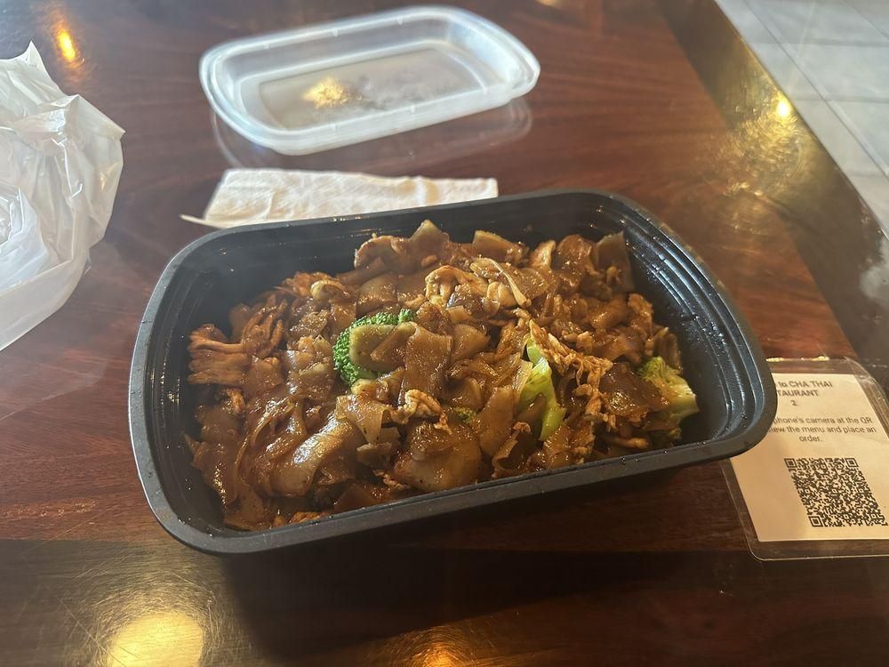 Pad See Ew dish
