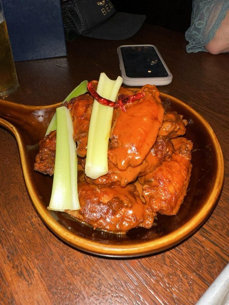 Wings dish