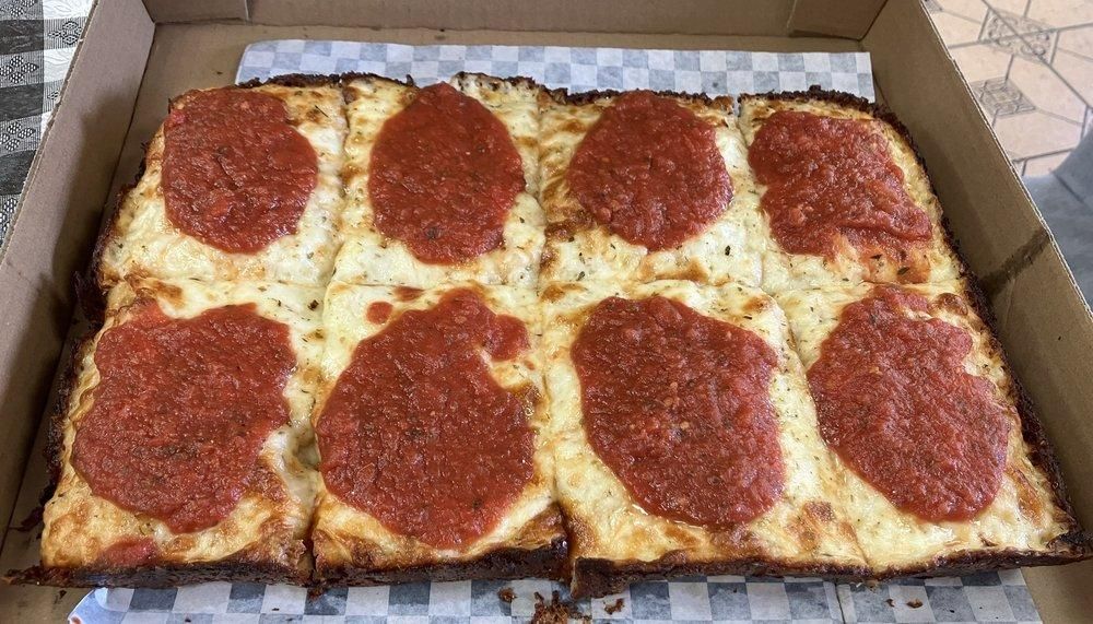 Pizza dish