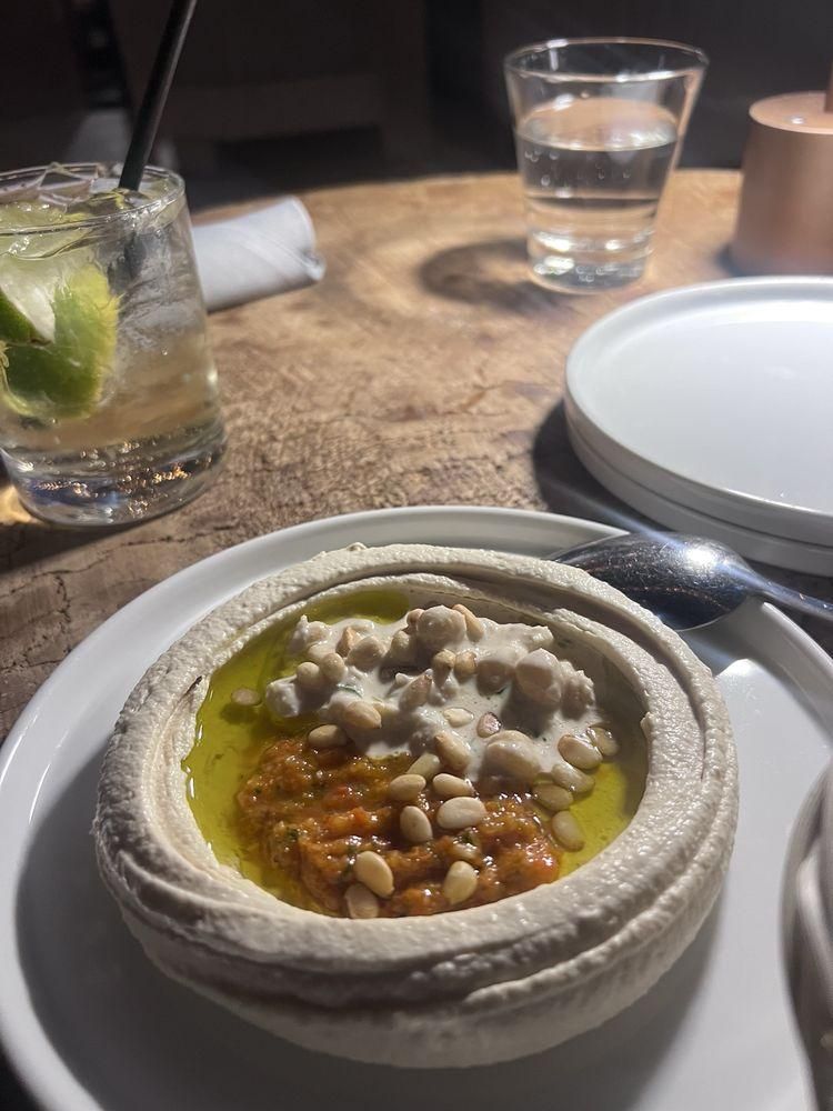 Hummus dish
