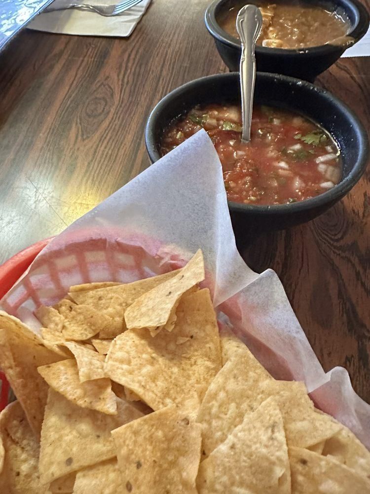 Chips & Salsa dish
