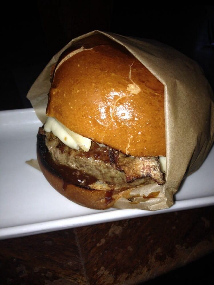 Burger dish