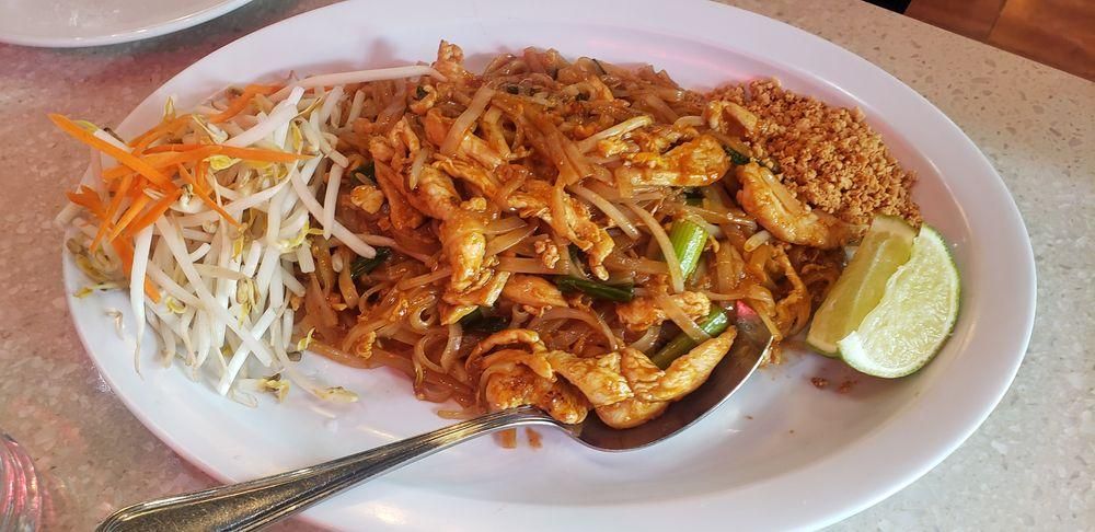 Pad Thai dish