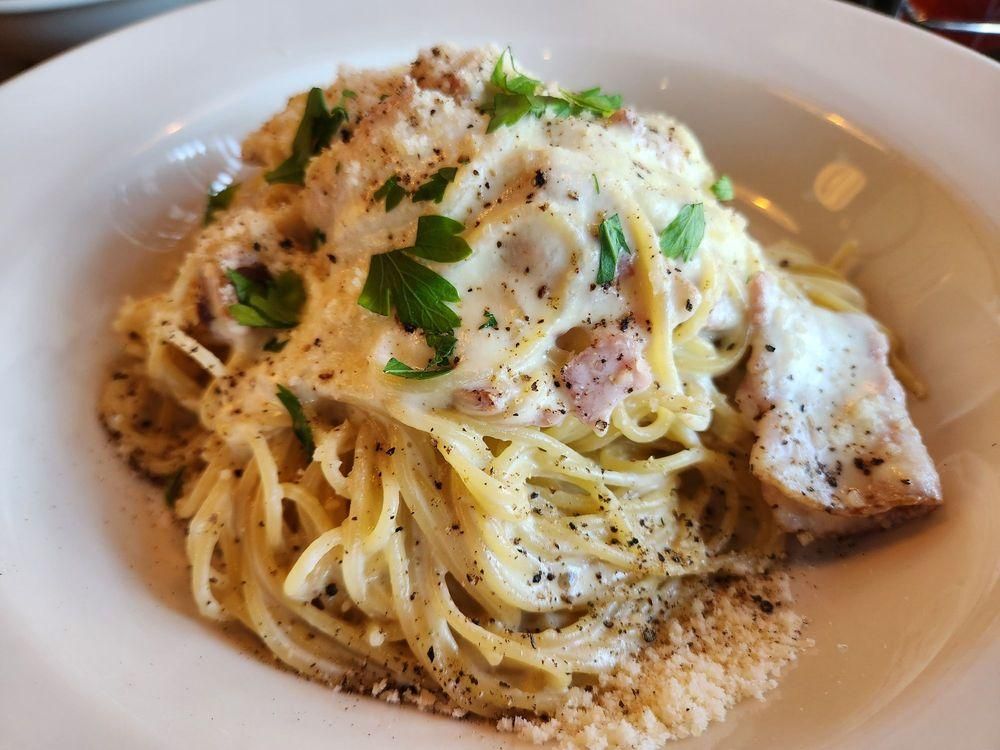 Carbonara dish