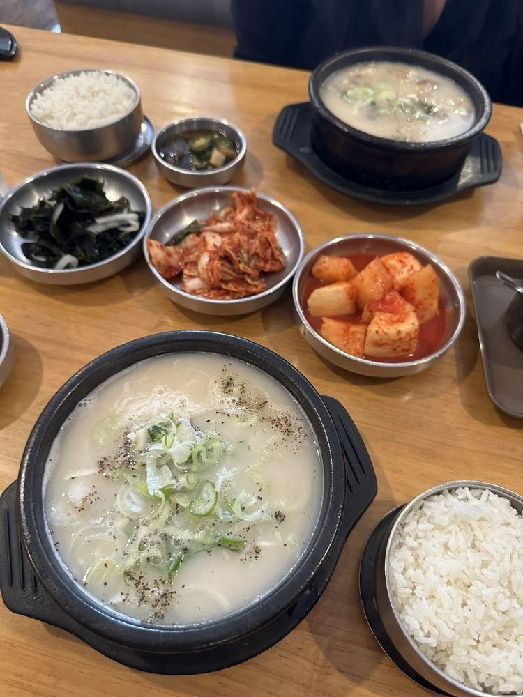 Sullungtang dish