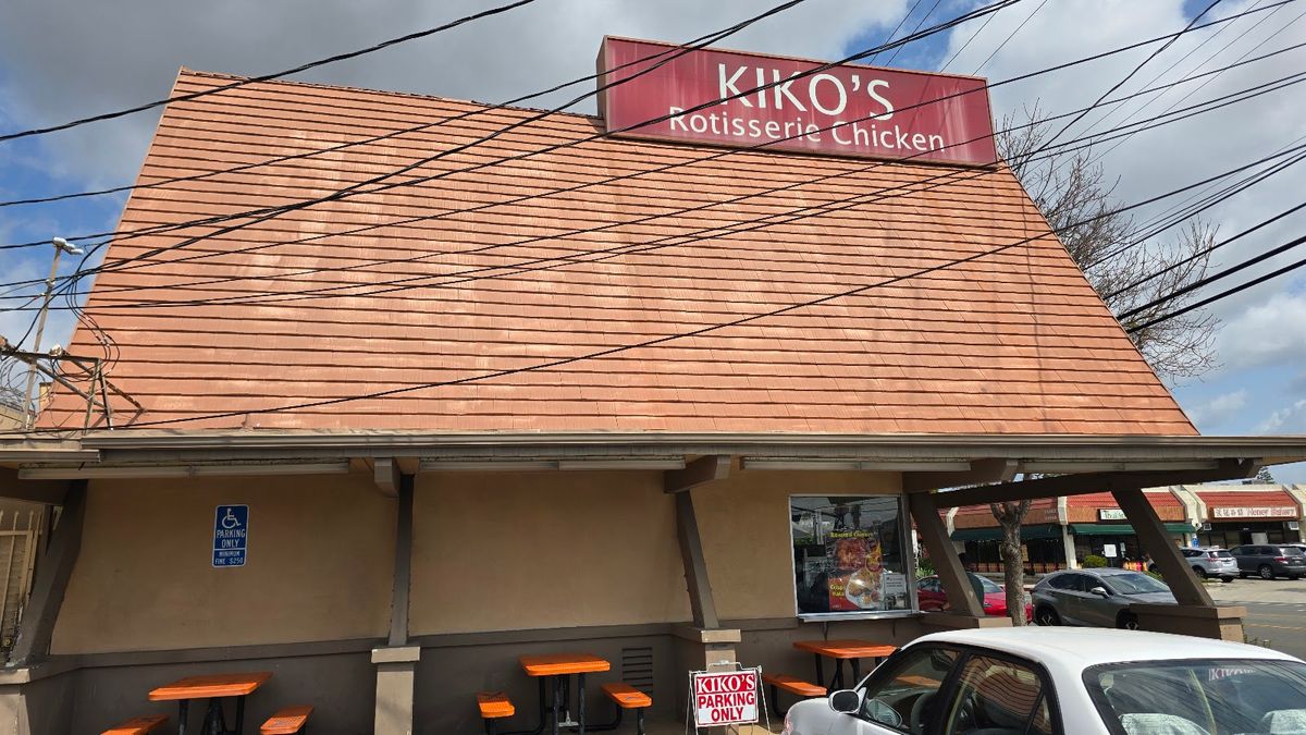 Artesia - Kiko's Rotisserie Chicken restaurant