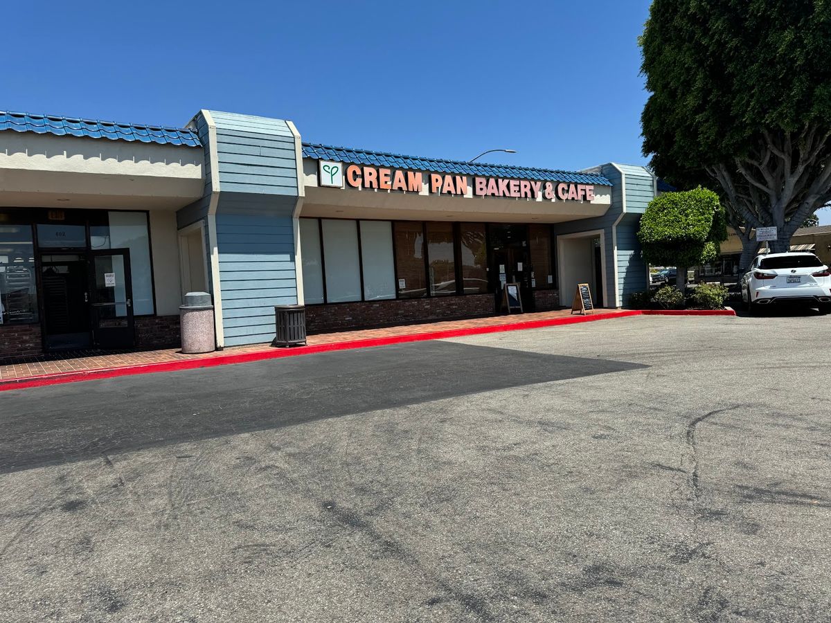 Tustin - Cream Pan restaurant