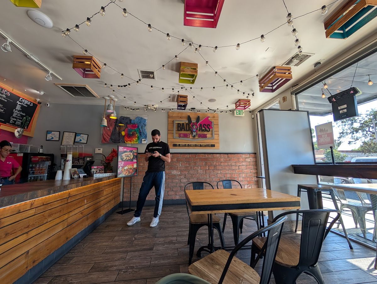 Thousand Oaks - Bad Ass Street Tacos restaurant