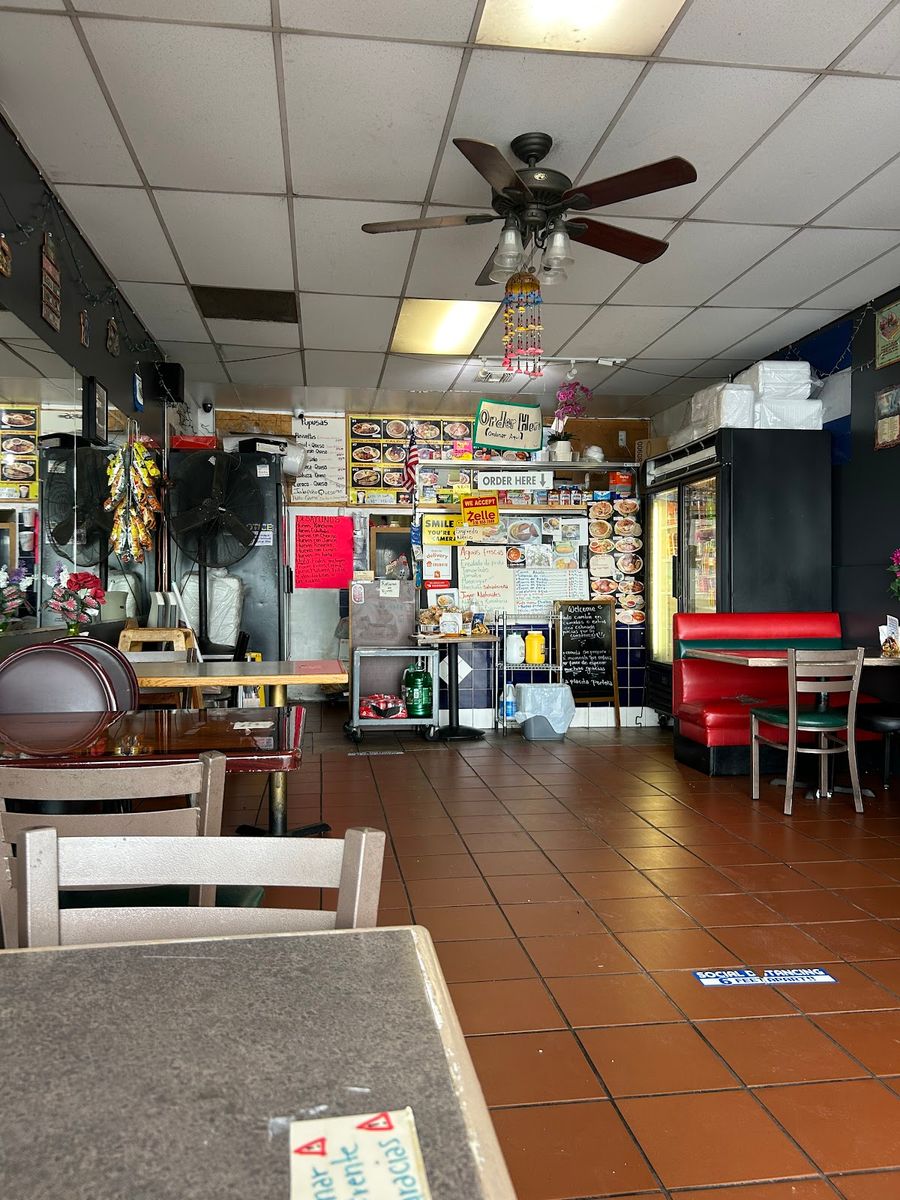 Carson - Pupuseria Salvadoreña restaurant