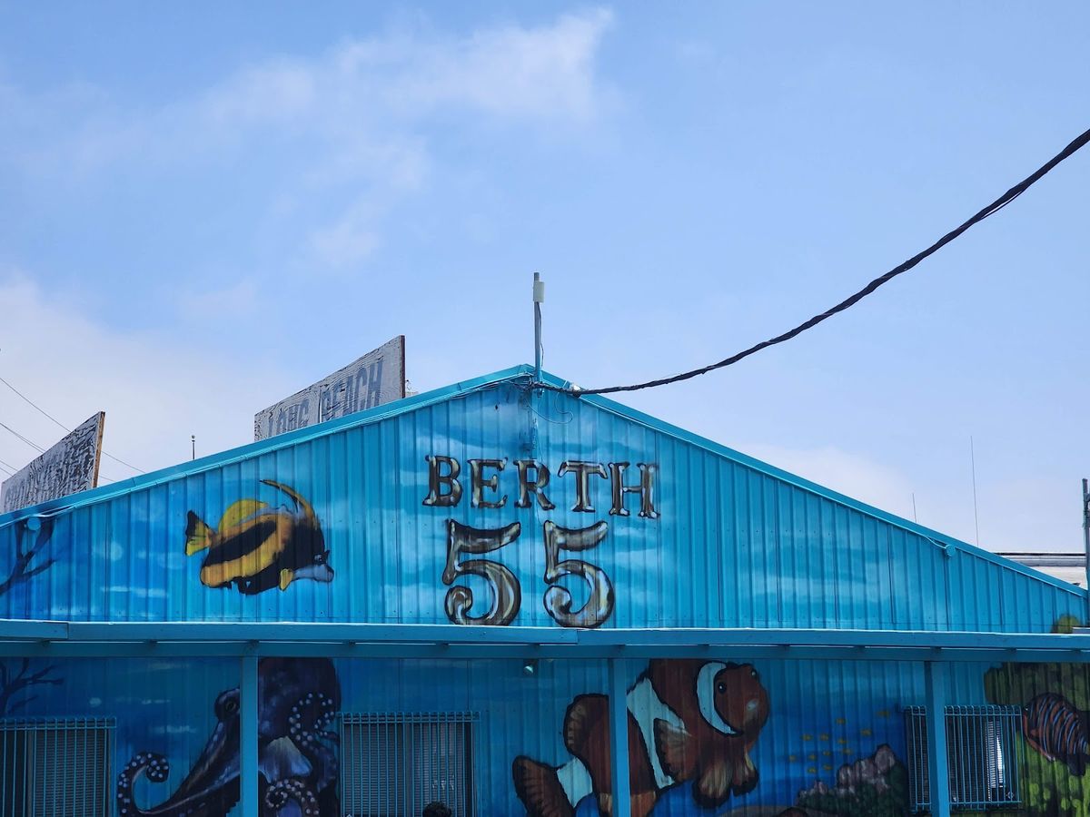 Long Beach - Berth 55-Fish Market & Seafood Deli restaurant
