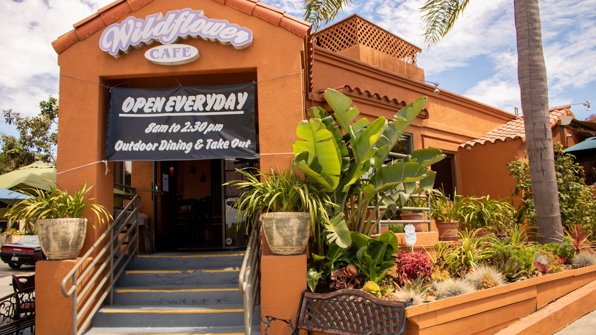 Redondo Beach - Wildflower Cafe restaurant