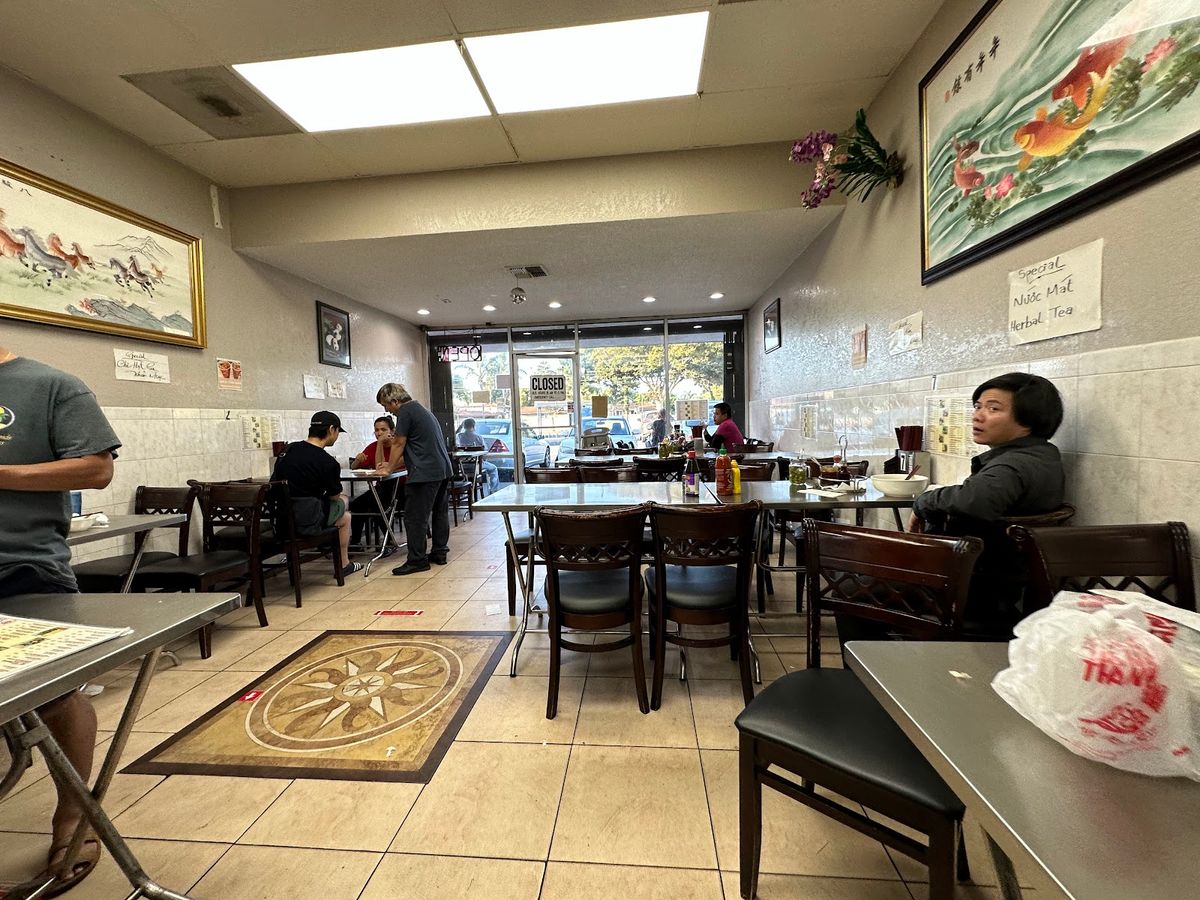Garden Grove - My Vi Mi Gia Restaurant restaurant
