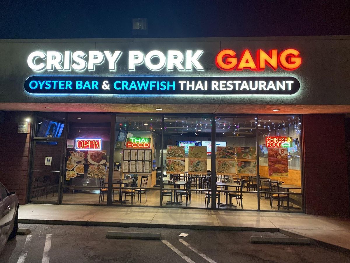 Los Angeles - Crispy Pork Gang Oyster Bar & Crawfish Thai Restaurant restaurant