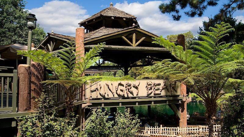 Anaheim - Hungry Bear Barbecue Jamboree restaurant