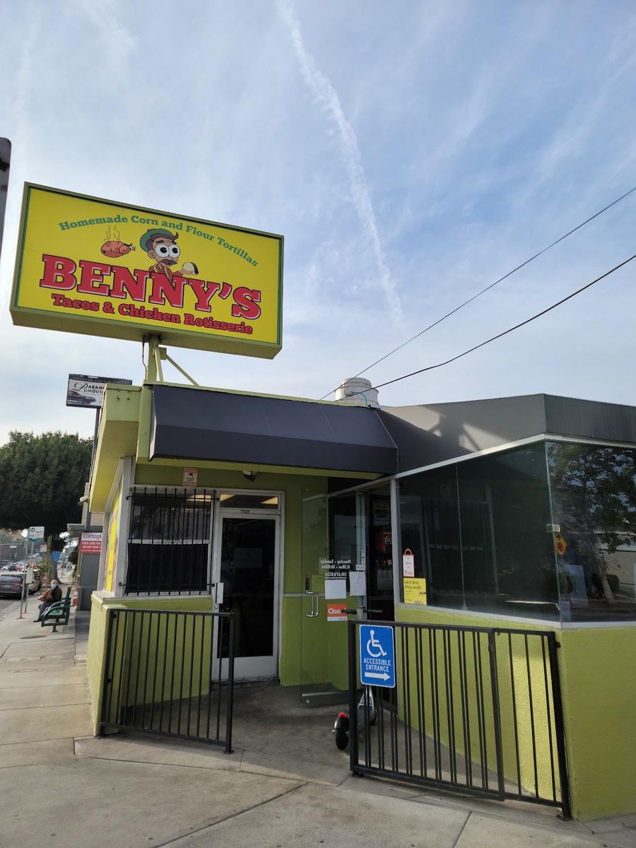 Los Angeles - Benny's Tacos & Rotisserie Chicken restaurant