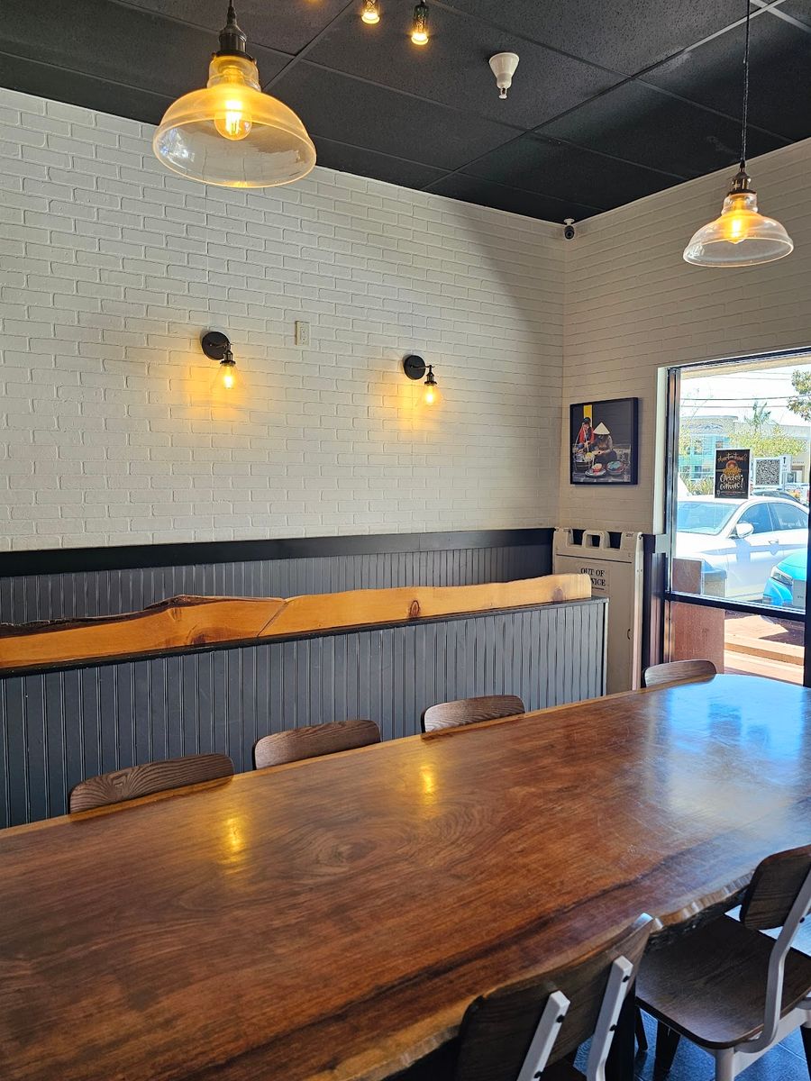 Costa Mesa - Nguyen's Kitchen restaurant