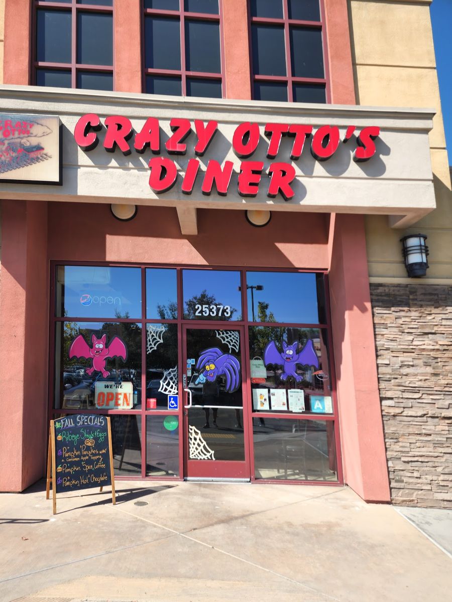 Santa Clarita - Crazy Otto's Diner Valencia restaurant
