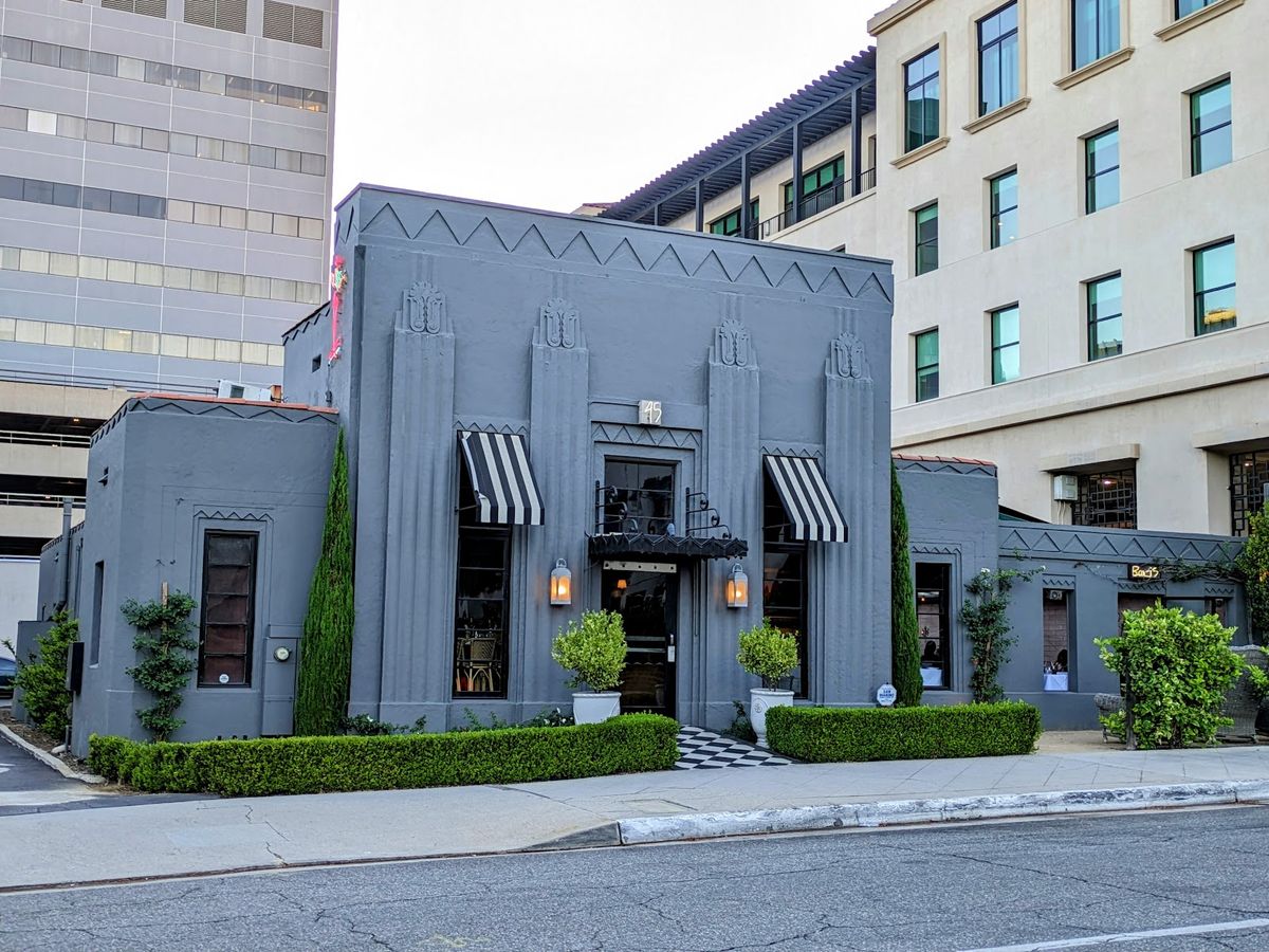 Pasadena - Bistro 45 restaurant