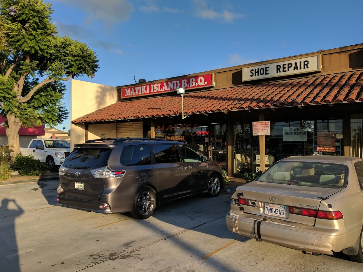 Anaheim - Matiki Island BBQ restaurant