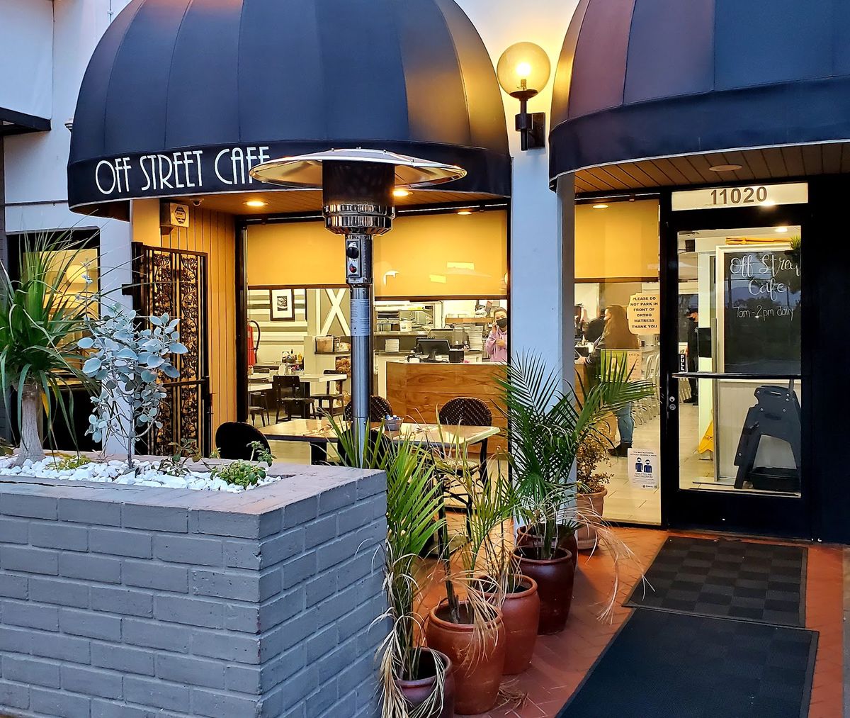 Cerritos - Off Street Cafe restaurant