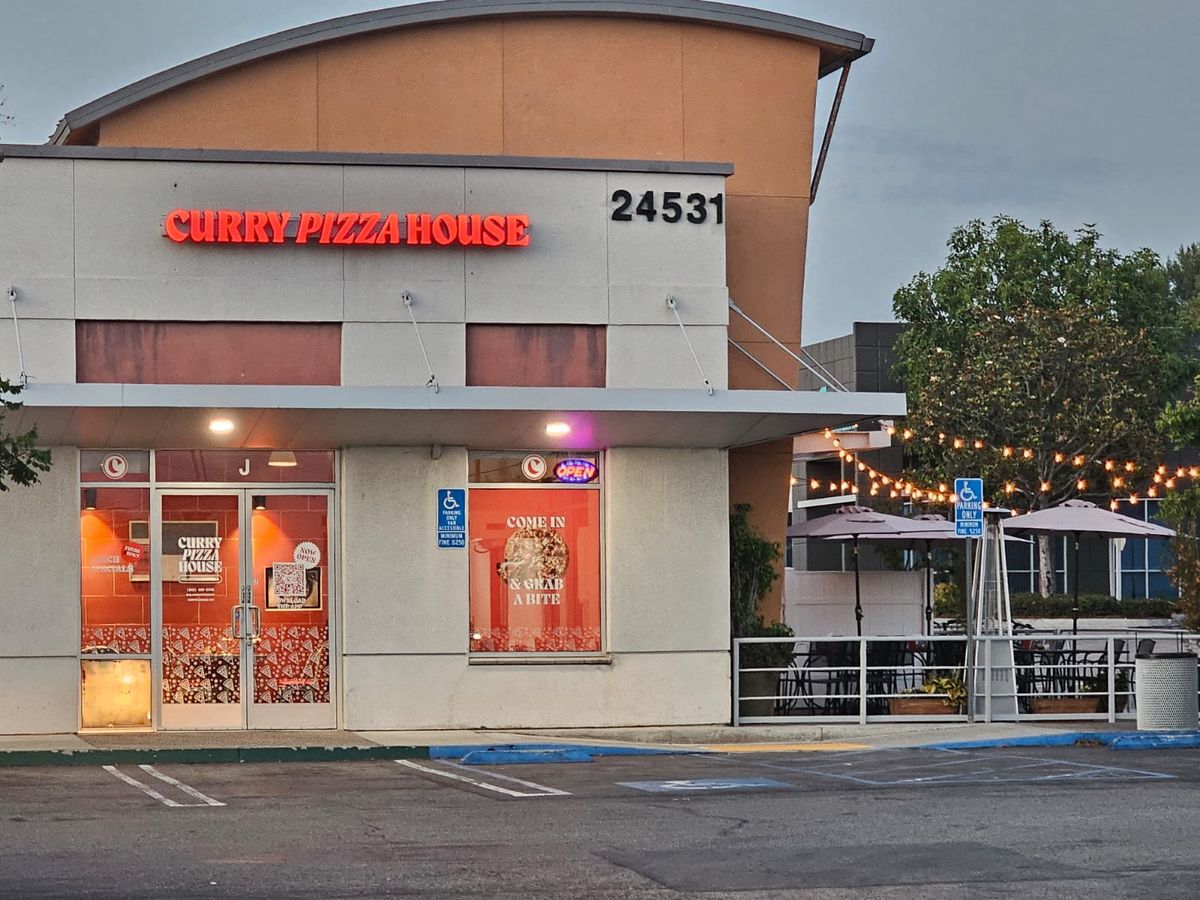 Lake Forest - Curry Pizza House Lake Forest restaurant