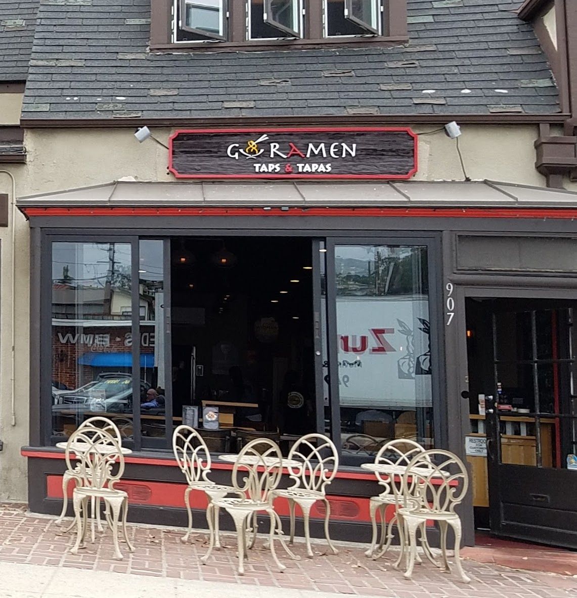 Laguna Beach - Gu Ramen Taps and Tapas restaurant