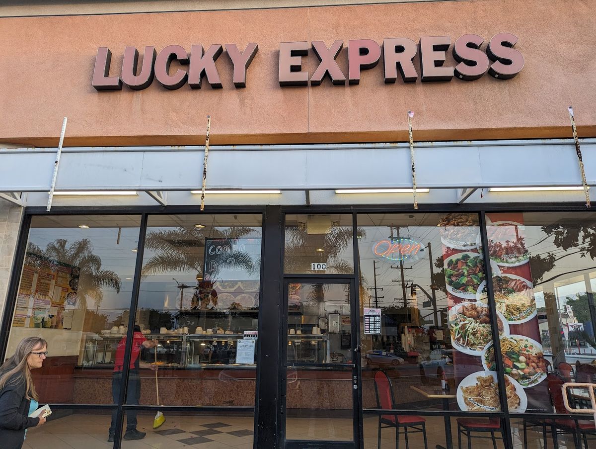 Long Beach - Lucky Express restaurant