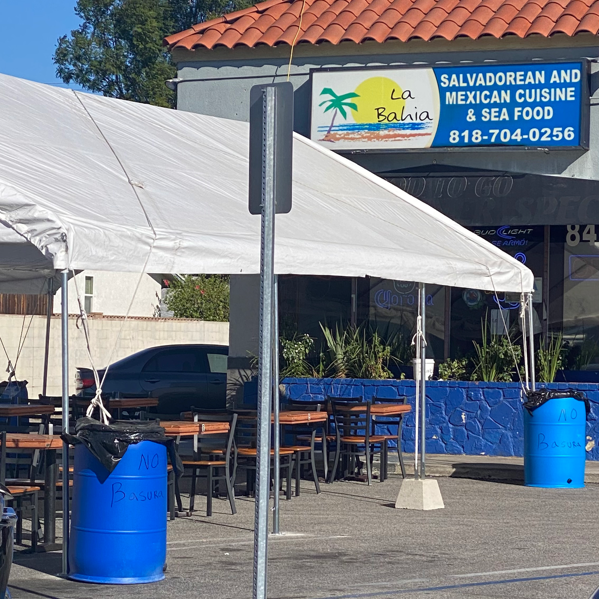 Los Angeles - La Bahia Salvadorian Cuisine And Seafood restaurant