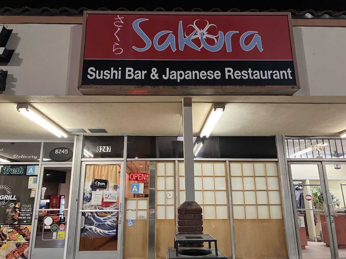 Los Angeles - Sakura Sushi restaurant