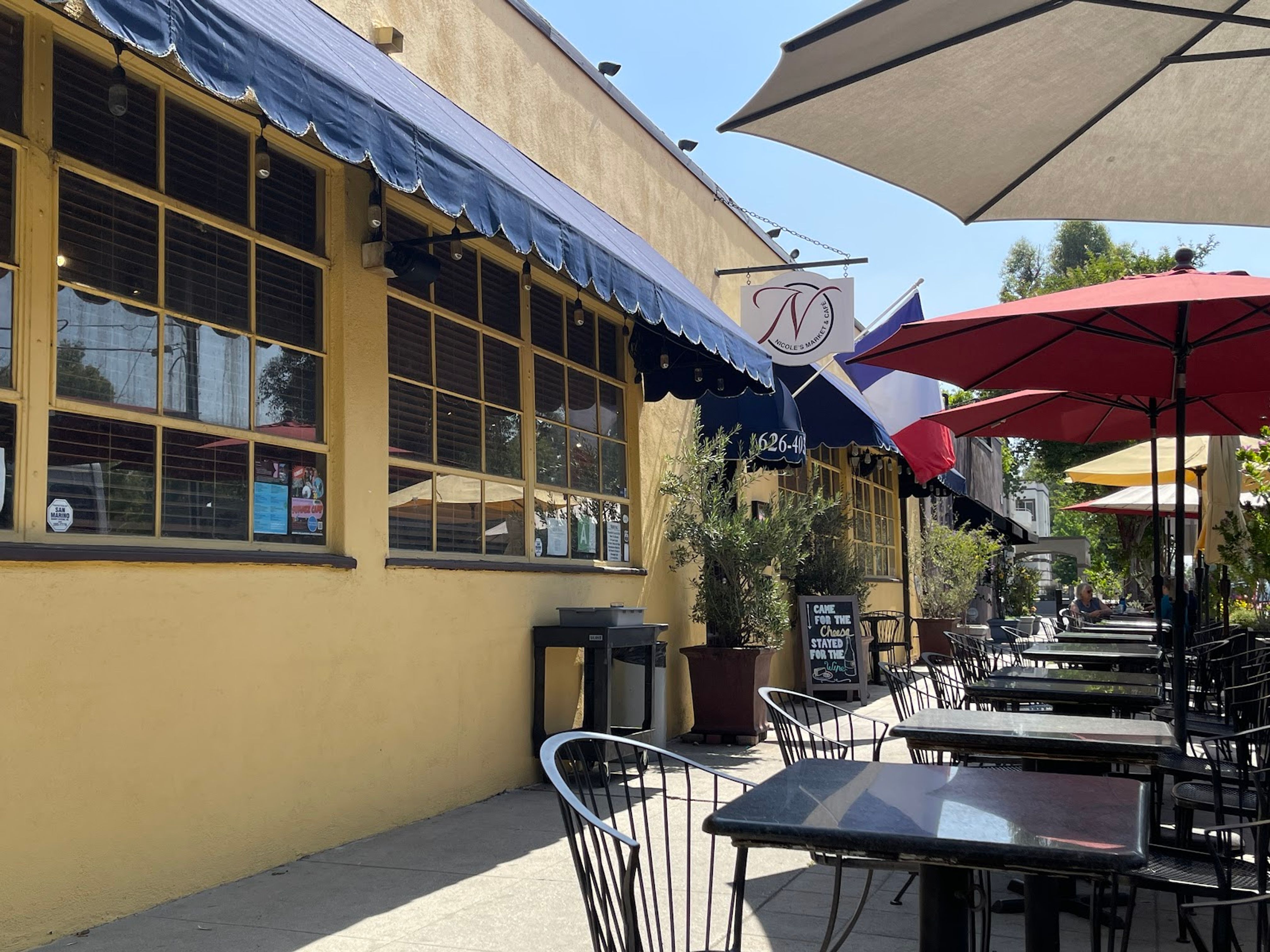 South Pasadena - Nicole's Market & Cafe restaurant